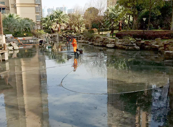 庆安景观池淤泥清理